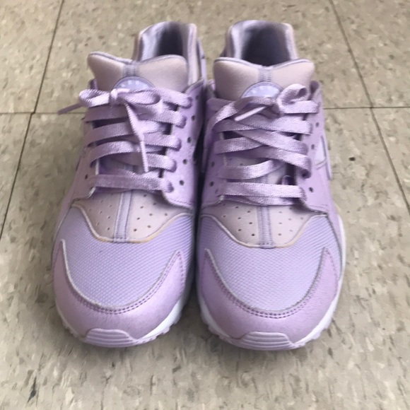 lavender huaraches